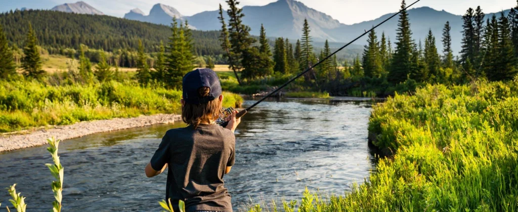 Child fishing in the Crossest River